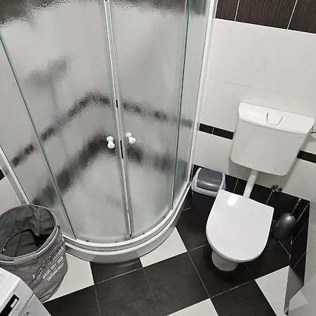 Bella Nina Apartamento Ližnjan
