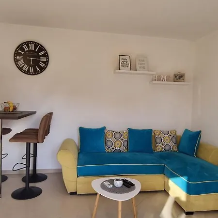 Bella Nina * Ližnjan